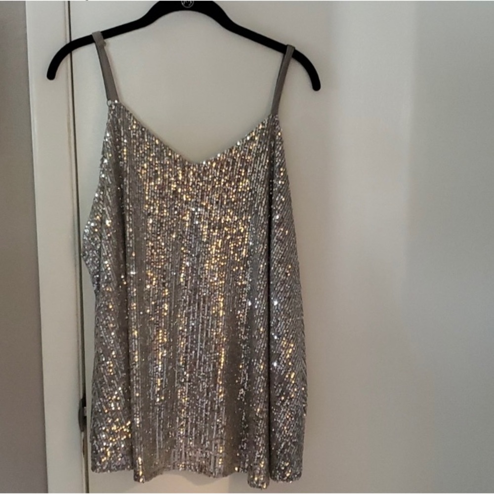 NWT Torrid Swing Sequin Cami
